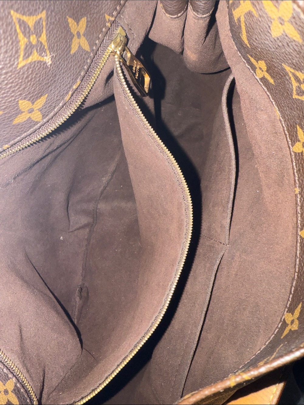 Louis Vuitton Brown Monogram Canvas Hobo with Tan Trim - Picture 4 of 5